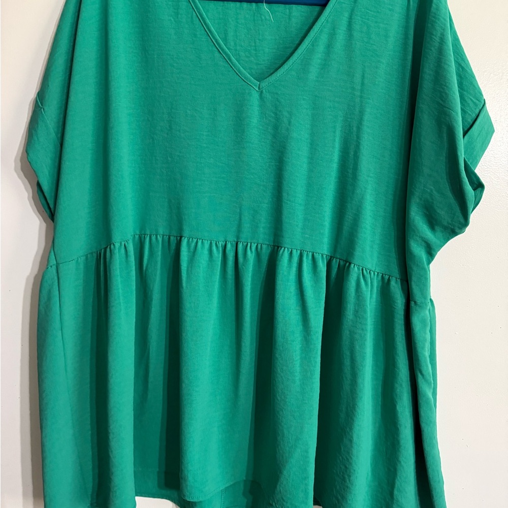 Entro Green V-Neck Women's Top